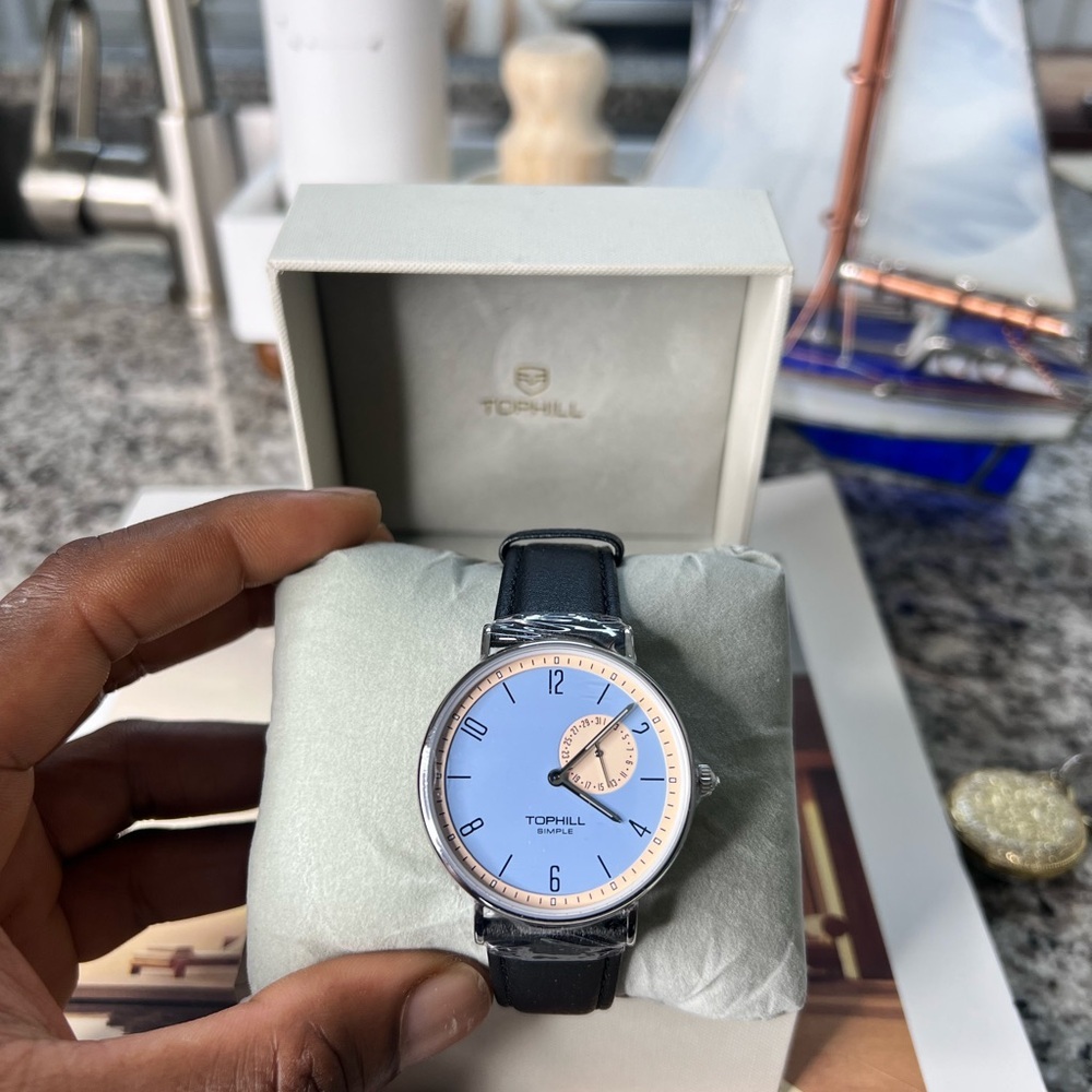 Tophill Men's Blue and Black Dress Watch